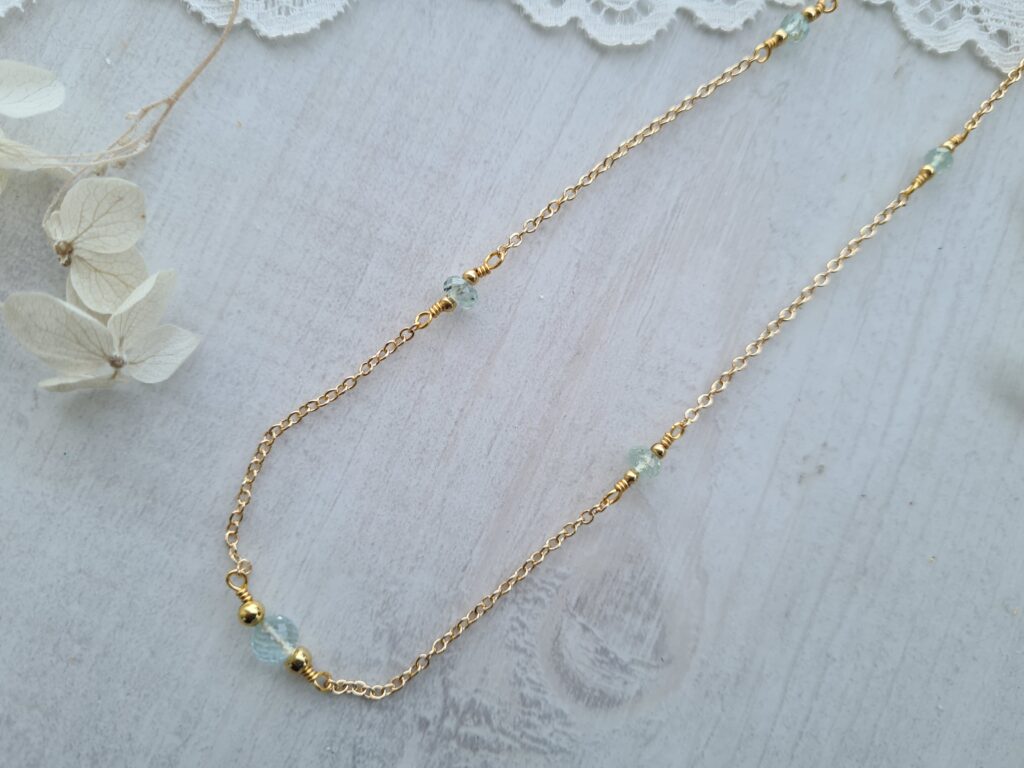 Gemmissime | Collier fait-main en pierres naturelles | Aigue-Marine Pierre de naissance mars