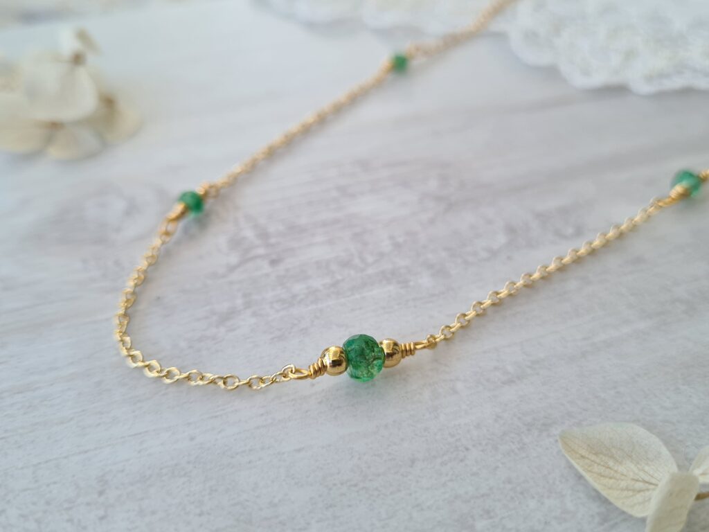 Gemmissime | Collier fait-main en pierres naturelles | Emeraude Pierre de naissance mai