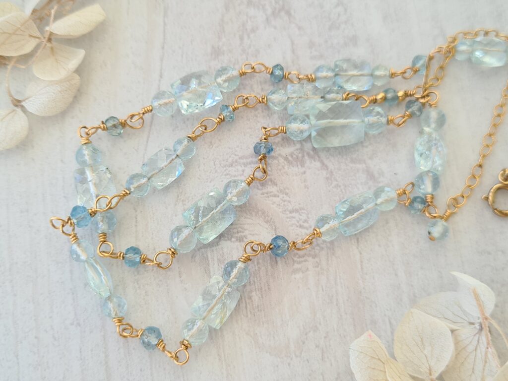 Gemmissime | Collier Aigue Marine fait main en pierres naturelles | Aigue-marine