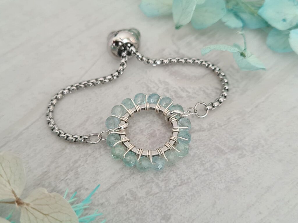 Bague ajustable rond apatite bleue acier inoxydable 7