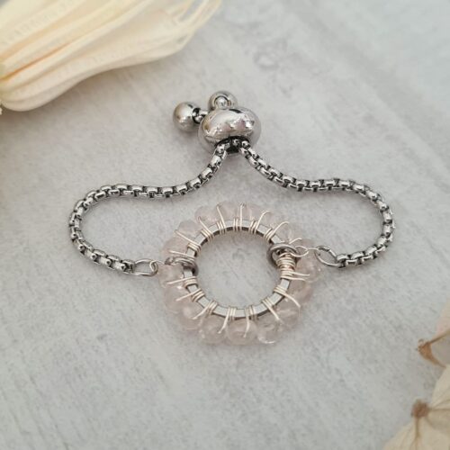 Gemmissime | Bague acier inoxydable Apatite ajustable fait main en pierres naturelles Quartz Rose | Ronde de Gemmes | Rose pastel