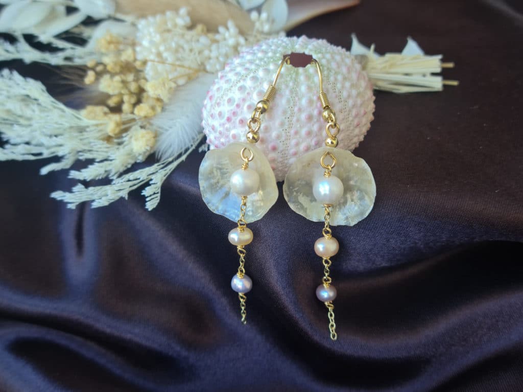 Gemmissime | Paire de Boucles d'oreille pendantes Coquillage véritable et Perles de culture