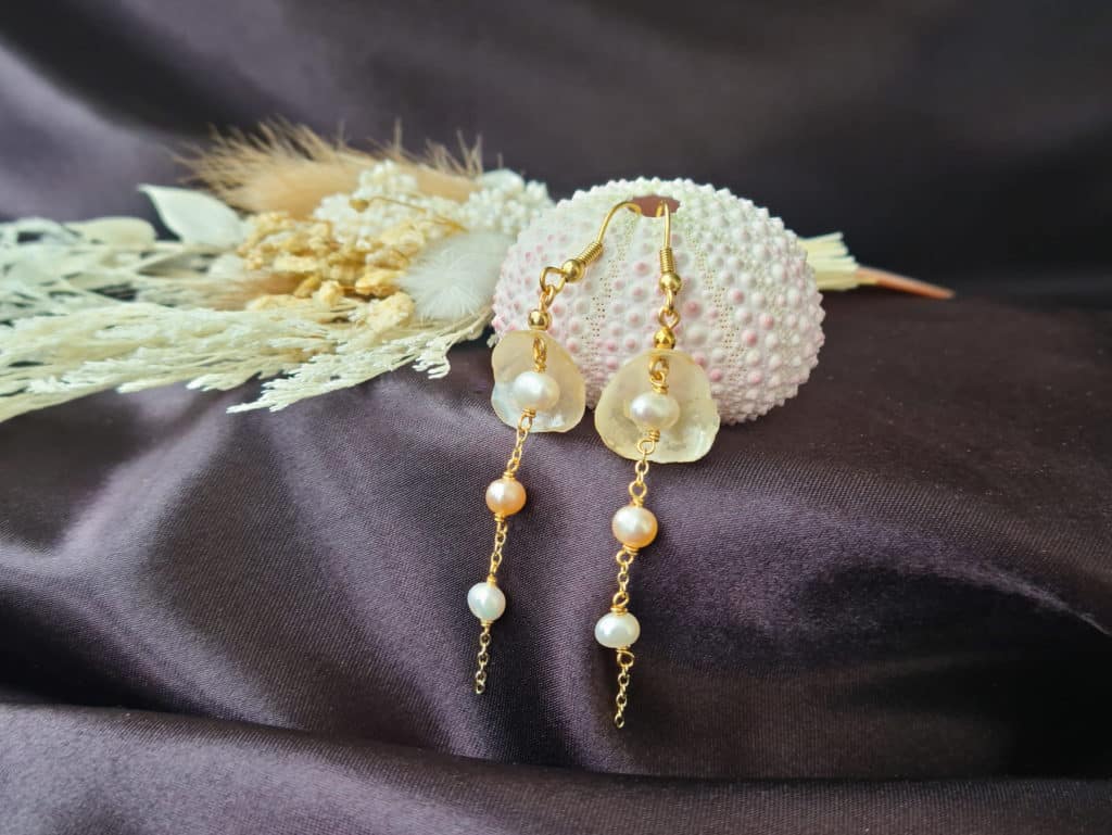 Gemmissime | Paire de Boucles d'oreille pendantes Coquillage véritable et Perles de culture