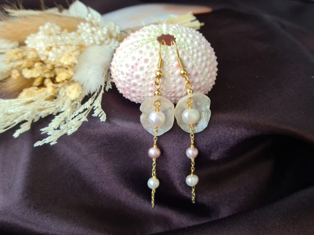 Gemmissime | Paire de Boucles d'oreille pendantes Coquillage véritable et Perles de culture