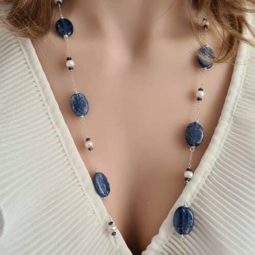 Gemmissime | Sautoir fait-main en pierres naturelles | Cyanite et Perles de culture